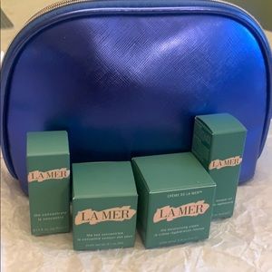 La Mer Cosmetics Bag with 4 deluxe products
